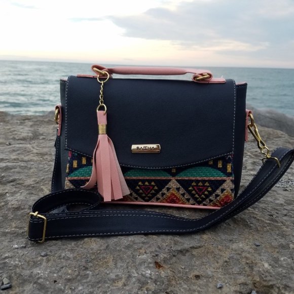 Crossbody bag - Picture 2 of 2